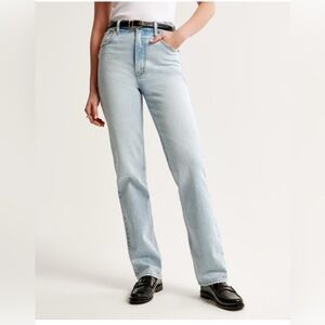 Abercrombie & Fitch Curve Love 90’s Straight Jeans